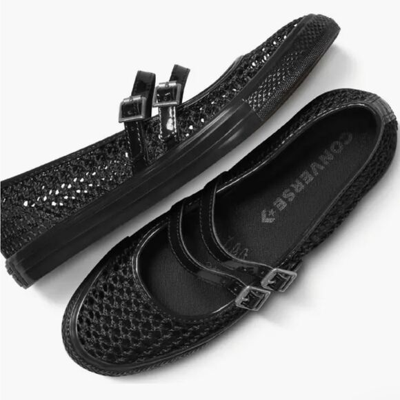 Converse Chuck Taylor Dainty Mary Jane Sneakers - Picture 2 of 11